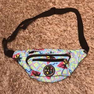 Maui and Sons Fanny pack